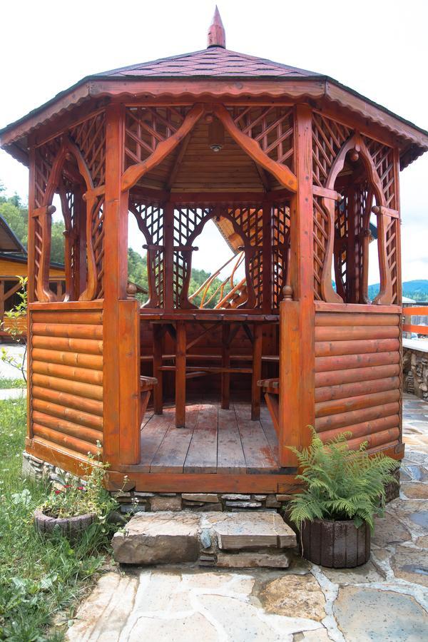 Kabanova Gora Guest House Буковел Екстериор снимка
